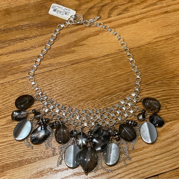 Chunky beaded necklace - Picture 2 of 5